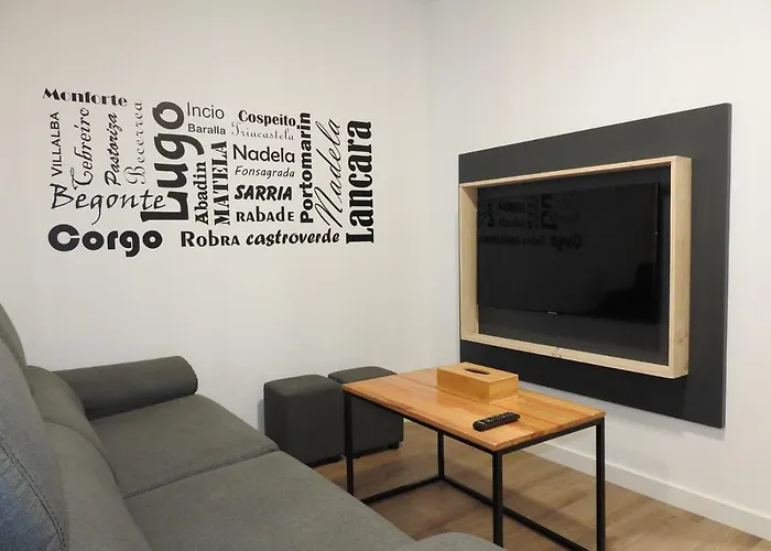 公寓 Galerias 16 Viviendas Turisticas 卢戈